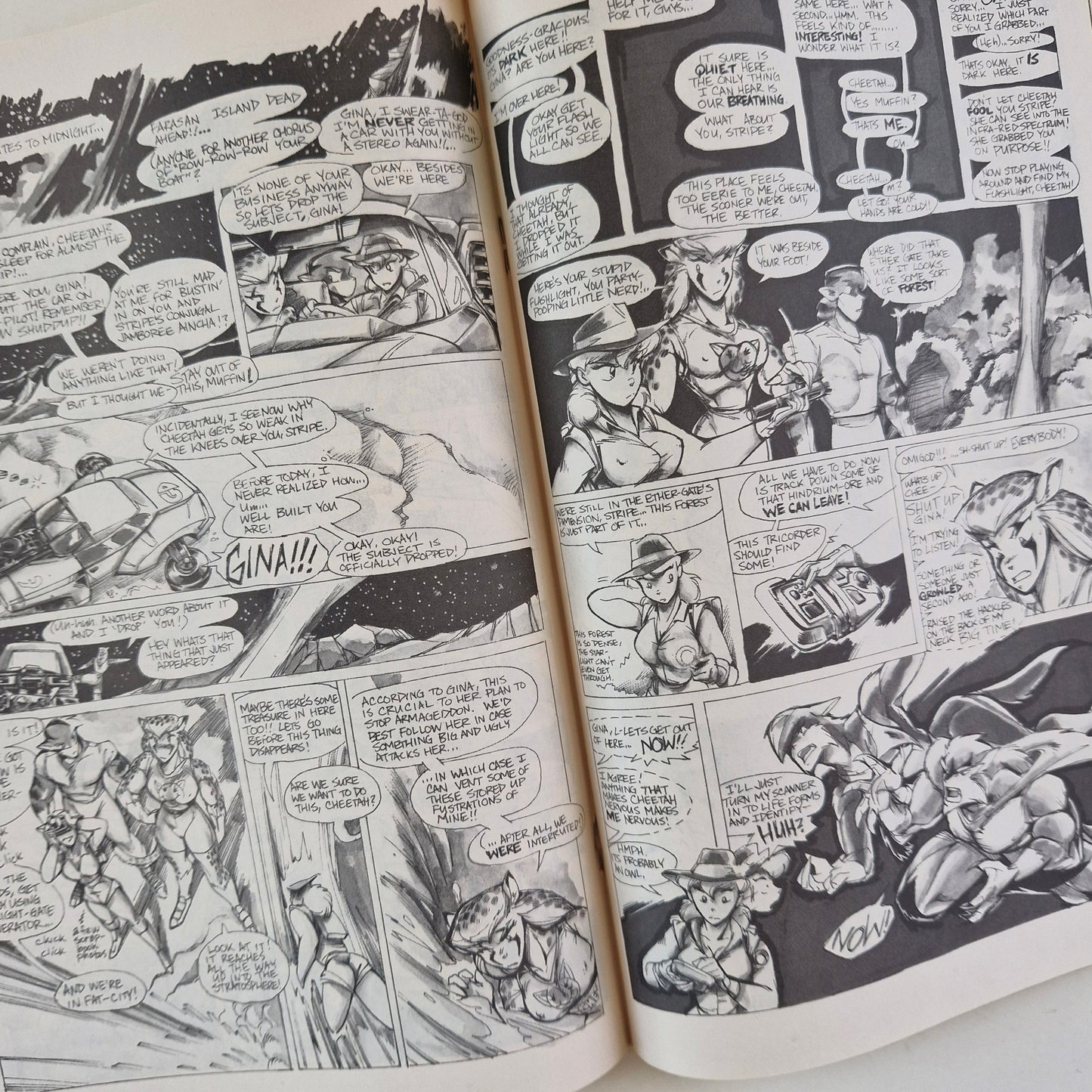 Gold Digger #4 1993 FN/VF 1st Series Fred Perry Story & Art